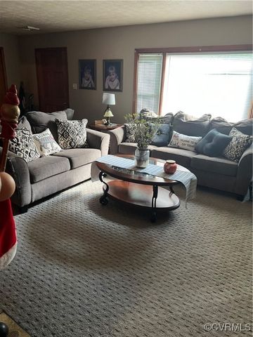 5810 Charles City Rd, Sandston, VA 23231