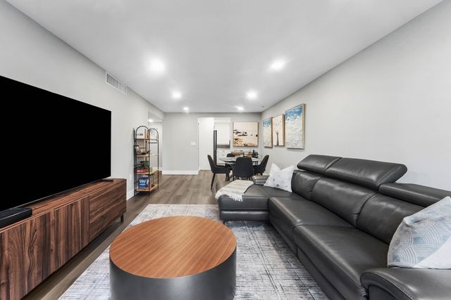 3545 S Ocean Boulevard 304, South Palm Beach, FL 33480
