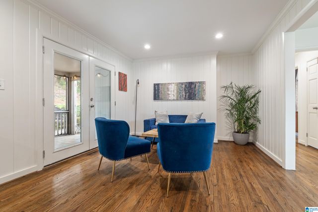 1905 OLD CREEK TRAIL, Vestavia Hills, AL 35216