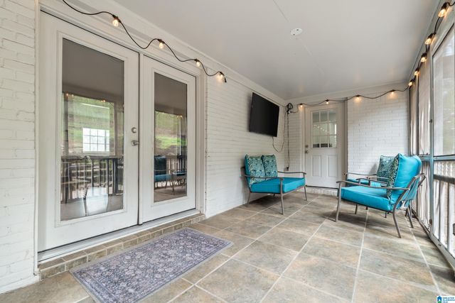 1905 OLD CREEK TRAIL, Vestavia Hills, AL 35216