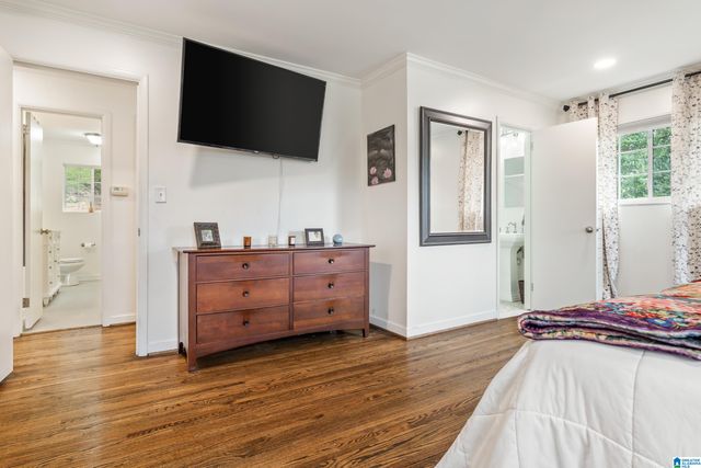 1905 OLD CREEK TRAIL, Vestavia Hills, AL 35216