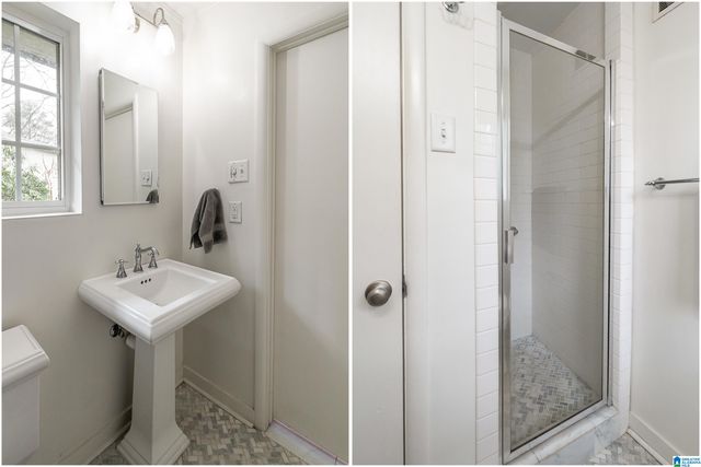 1905 OLD CREEK TRAIL, Vestavia Hills, AL 35216