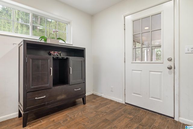 1905 OLD CREEK TRAIL, Vestavia Hills, AL 35216