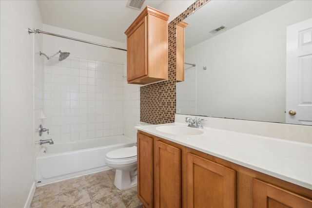 14704 English Rose DR, Pflugerville, TX 78660