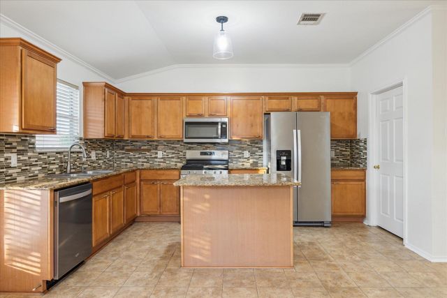 14704 English Rose DR, Pflugerville, TX 78660