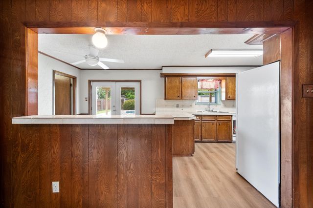 200 W Garrity Street, Corsicana, TX 75110