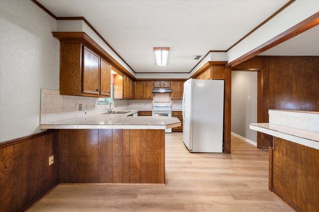 200 W Garrity Street, Corsicana, TX 75110