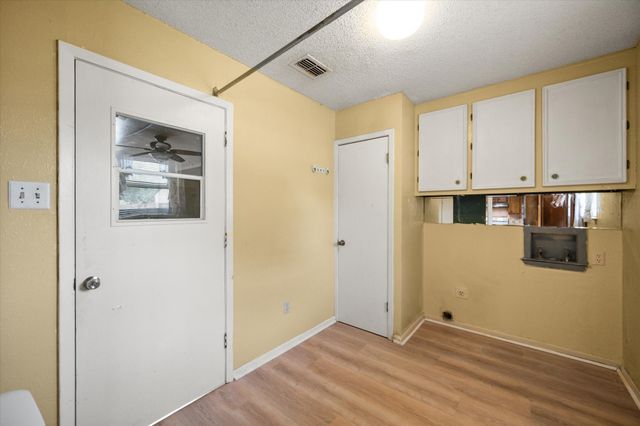 200 W Garrity Street, Corsicana, TX 75110