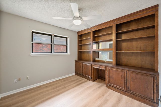 200 W Garrity Street, Corsicana, TX 75110