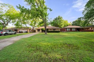 200 W Garrity Street, Corsicana, TX 75110