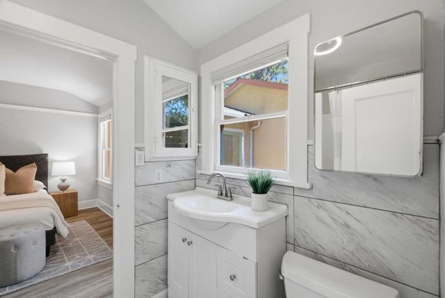 320 Bachman Avenue, Los Gatos, CA 95030