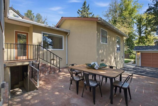 320 Bachman Avenue, Los Gatos, CA 95030