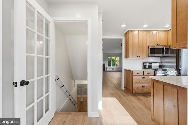 3376 N BUCHANAN ST, Arlington, VA 22207