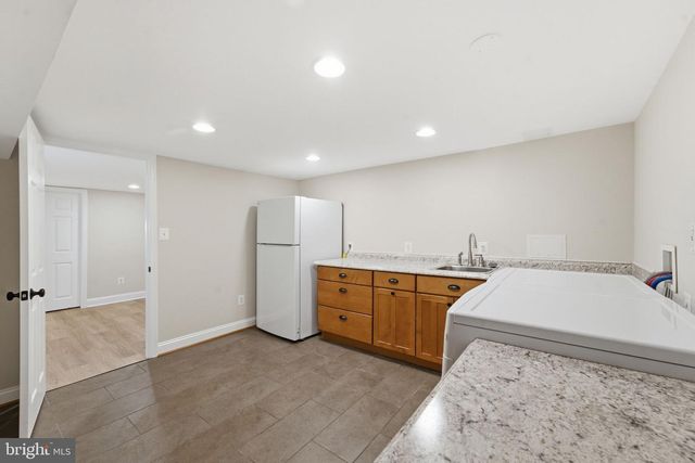 3376 N BUCHANAN ST, Arlington, VA 22207