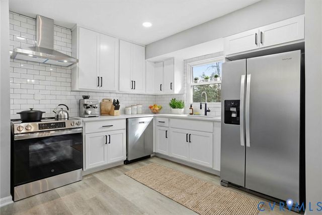 3211 Sylvania Rd, Chester, VA 23831