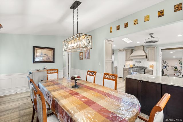 225 Montgomery Avenue, West Babylon, NY 11704
