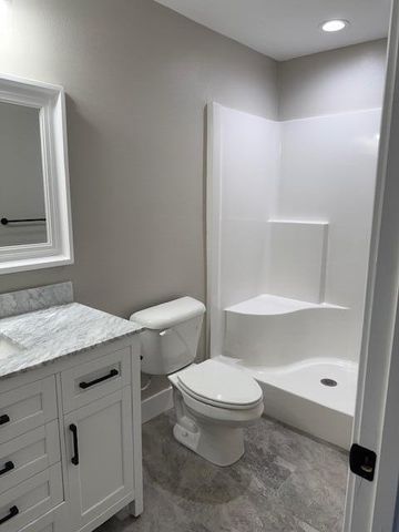 509 E Freeman Street, Bolivar, MO 65613