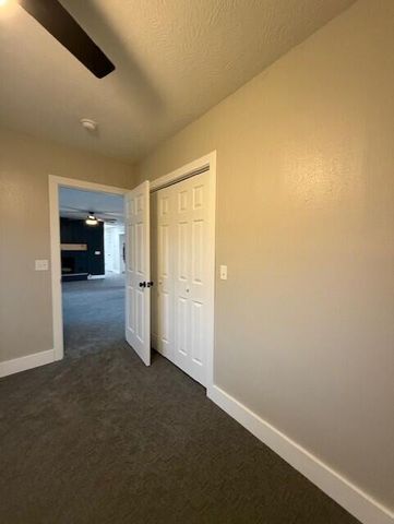 509 E Freeman Street, Bolivar, MO 65613