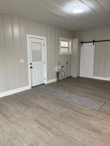 509 E Freeman Street, Bolivar, MO 65613