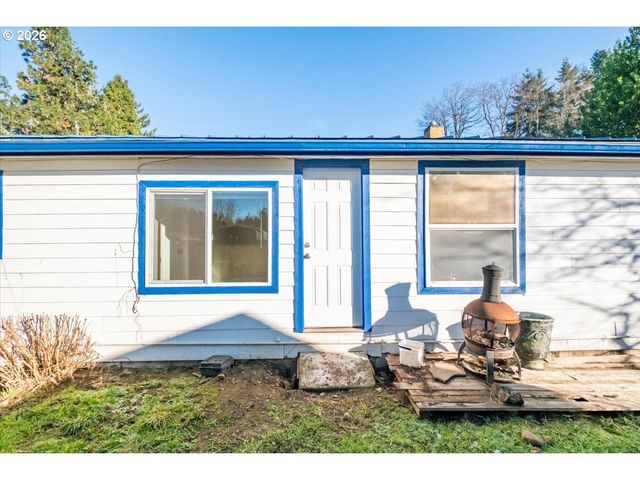 2573 KALMIA St, Sweet Home, OR 97386