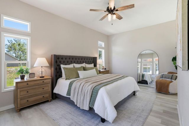1201 Hidden Lake Dr, Placerville, CA 95667