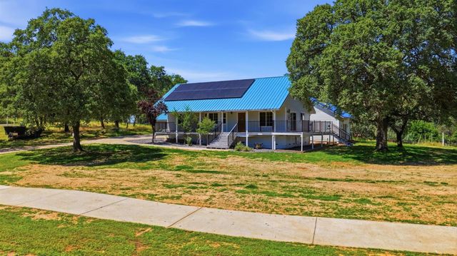 1201 Hidden Lake Dr, Placerville, CA 95667