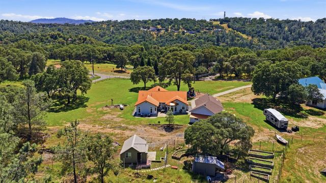 1201 Hidden Lake Dr, Placerville, CA 95667