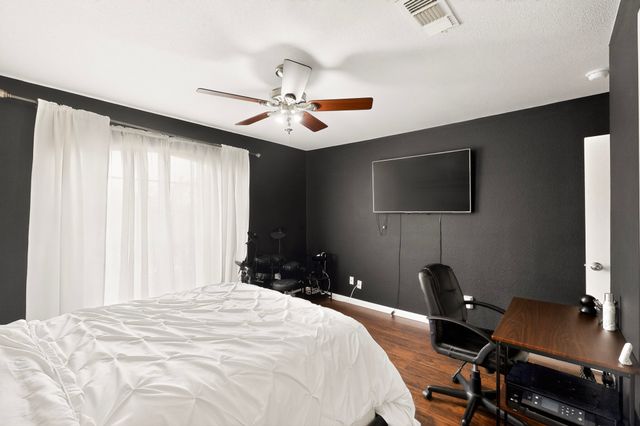 1220 Jackson Drive, Crowley, TX 76036