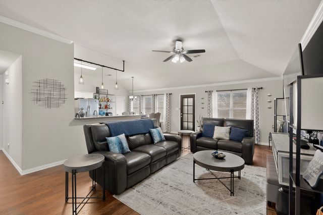 1220 Jackson Drive, Crowley, TX 76036