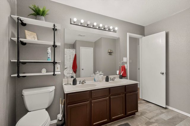 1220 Jackson Drive, Crowley, TX 76036