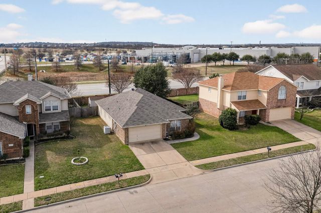 1220 Jackson Drive, Crowley, TX 76036