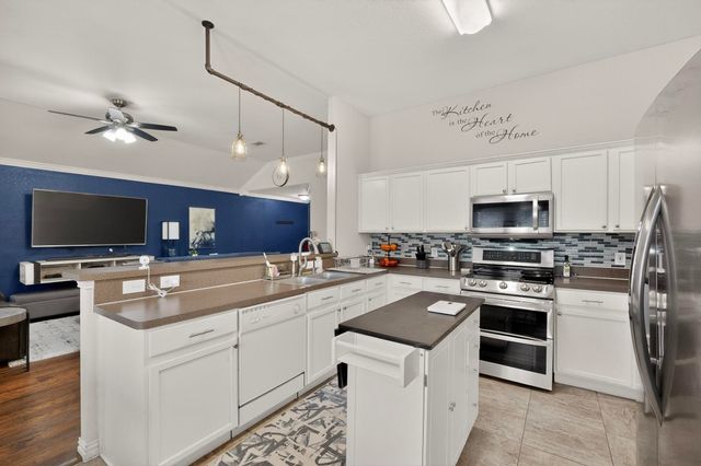 1220 Jackson Drive, Crowley, TX 76036