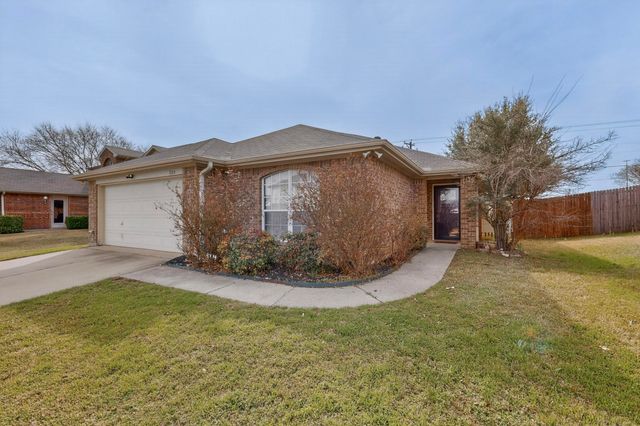 1220 Jackson Drive, Crowley, TX 76036