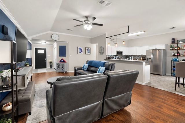 1220 Jackson Drive, Crowley, TX 76036