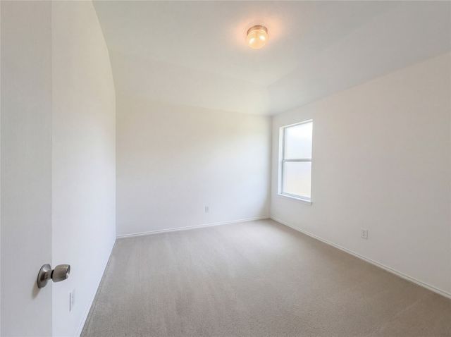 2563 Taos Drive, Grand Prairie, TX 75051