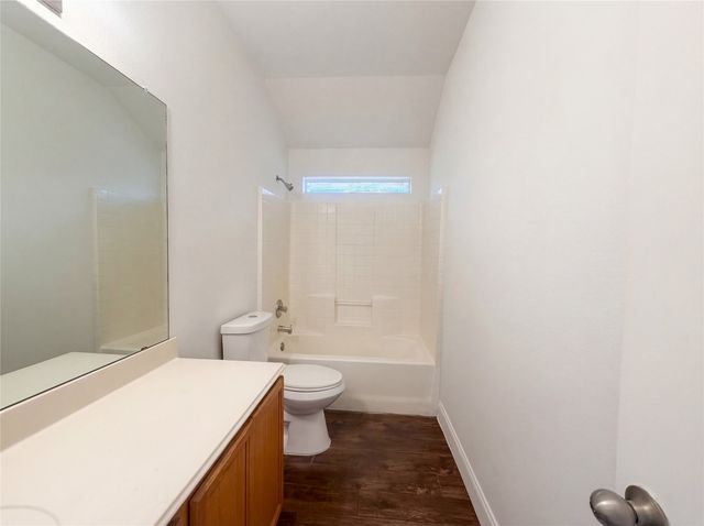 2563 Taos Drive, Grand Prairie, TX 75051