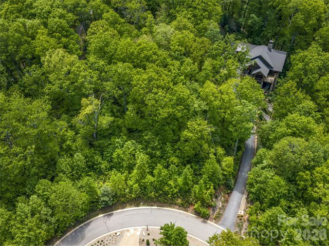 9 Crockett Ridge Road, Black Mountain, NC 28711