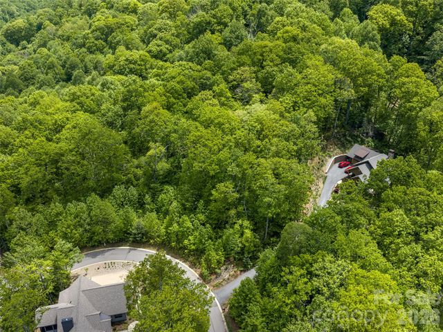 9 Crockett Ridge Road, Black Mountain, NC 28711