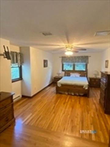 212 Feeding Hills Road Road, Southwick, MA 01077