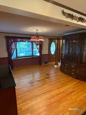 212 Feeding Hills Road Road, Southwick, MA 01077