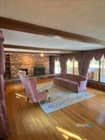 212 Feeding Hills Road Road, Southwick, MA 01077