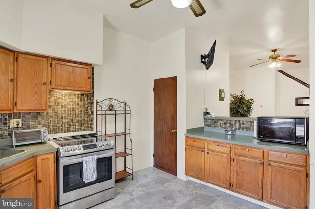 427 MACLAY ST, Harrisburg, PA 17110