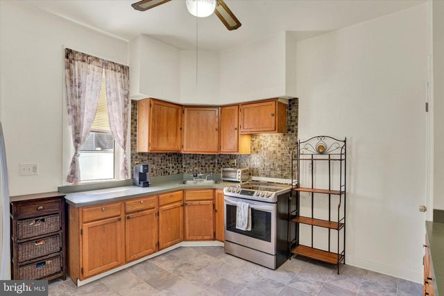 427 MACLAY ST, Harrisburg, PA 17110