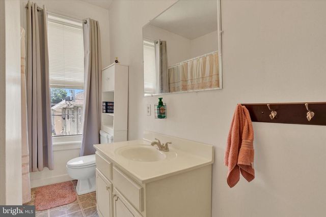 427 MACLAY ST, Harrisburg, PA 17110