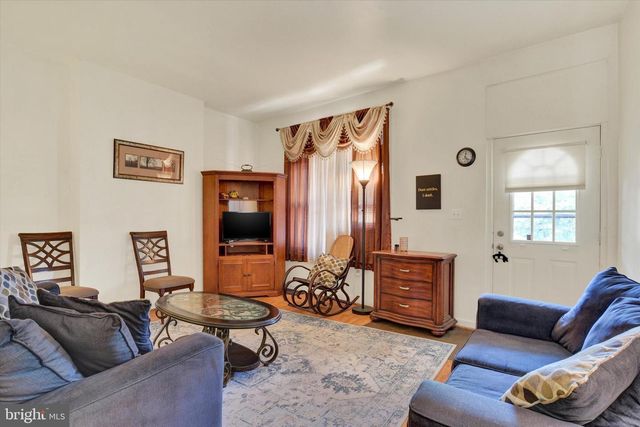 427 MACLAY ST, Harrisburg, PA 17110
