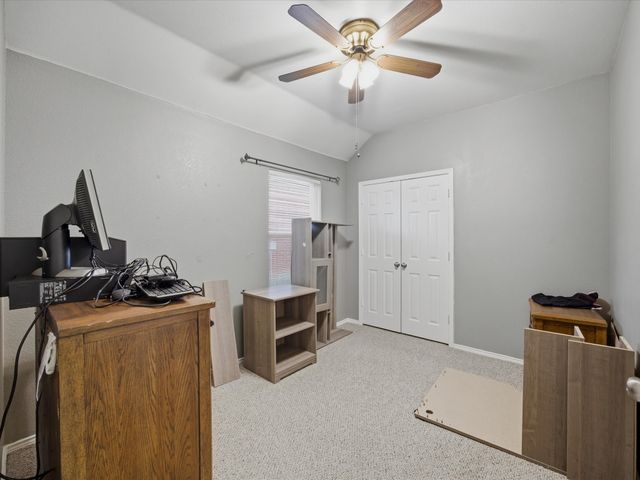 2101 Oak Manor Drive, Bedford, TX 76021