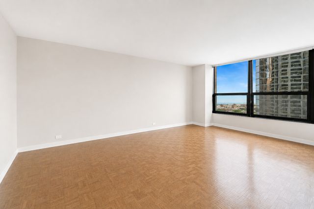 400 E OHIO Street 3004, Chicago, IL 60611