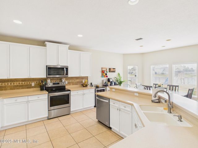 85030 CHAMPLAIN Drive, Fernandina Beach, FL 32034