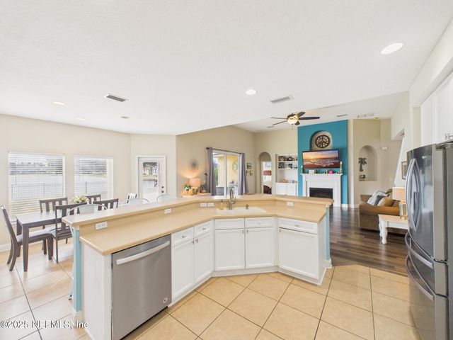 85030 CHAMPLAIN Drive, Fernandina Beach, FL 32034