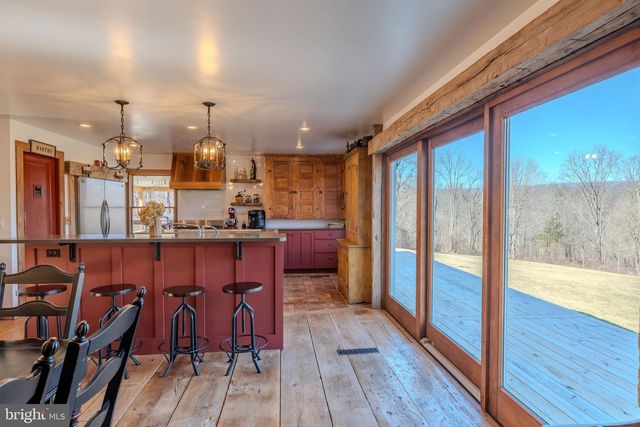 651 ROBINSON RD, Newport, PA 17074